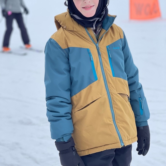 Kamik Olive and Teal Hooded Ski Jacket - Picture 12 of 12